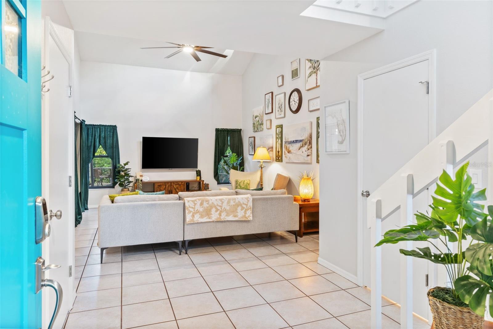RAINTREE VILLAGE - Residential
