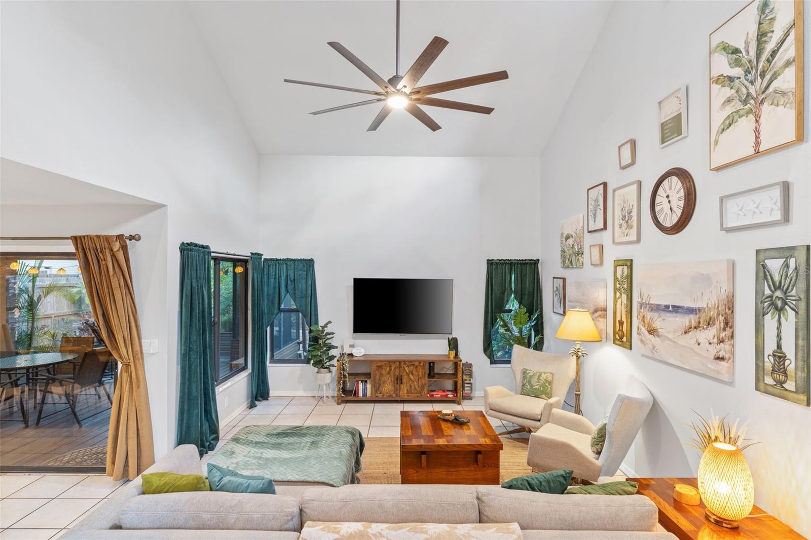 RAINTREE VILLAGE - Residential