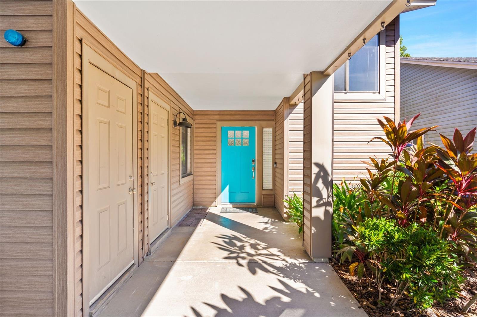 RAINTREE VILLAGE - Residential