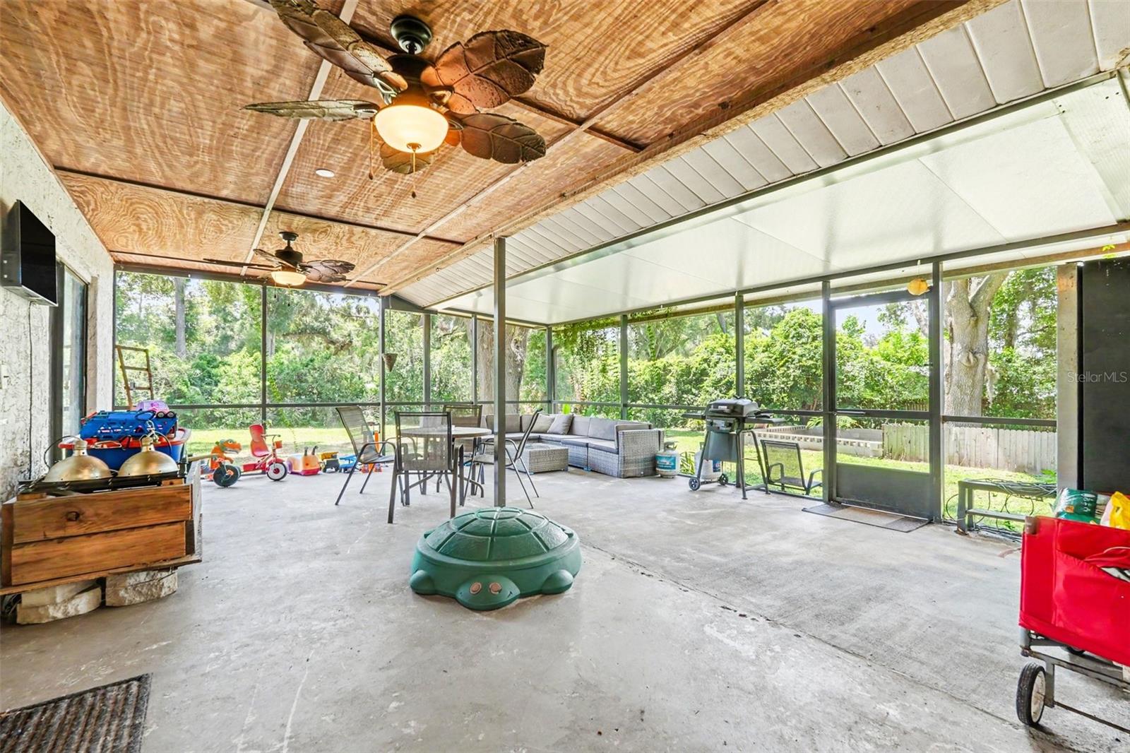 UNPLATTED - Residential