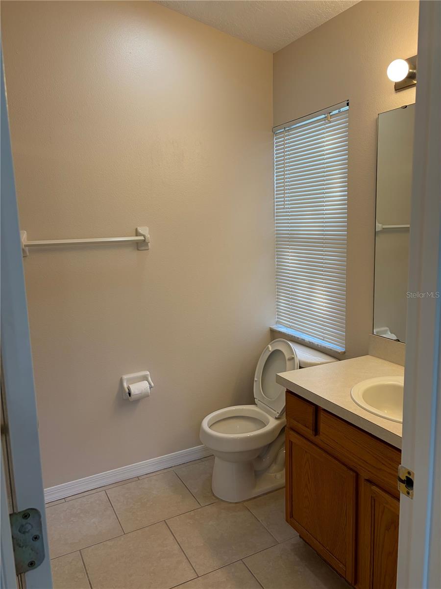 MINNEOLA EASTRIDGE PH II SUB - Residential Lease