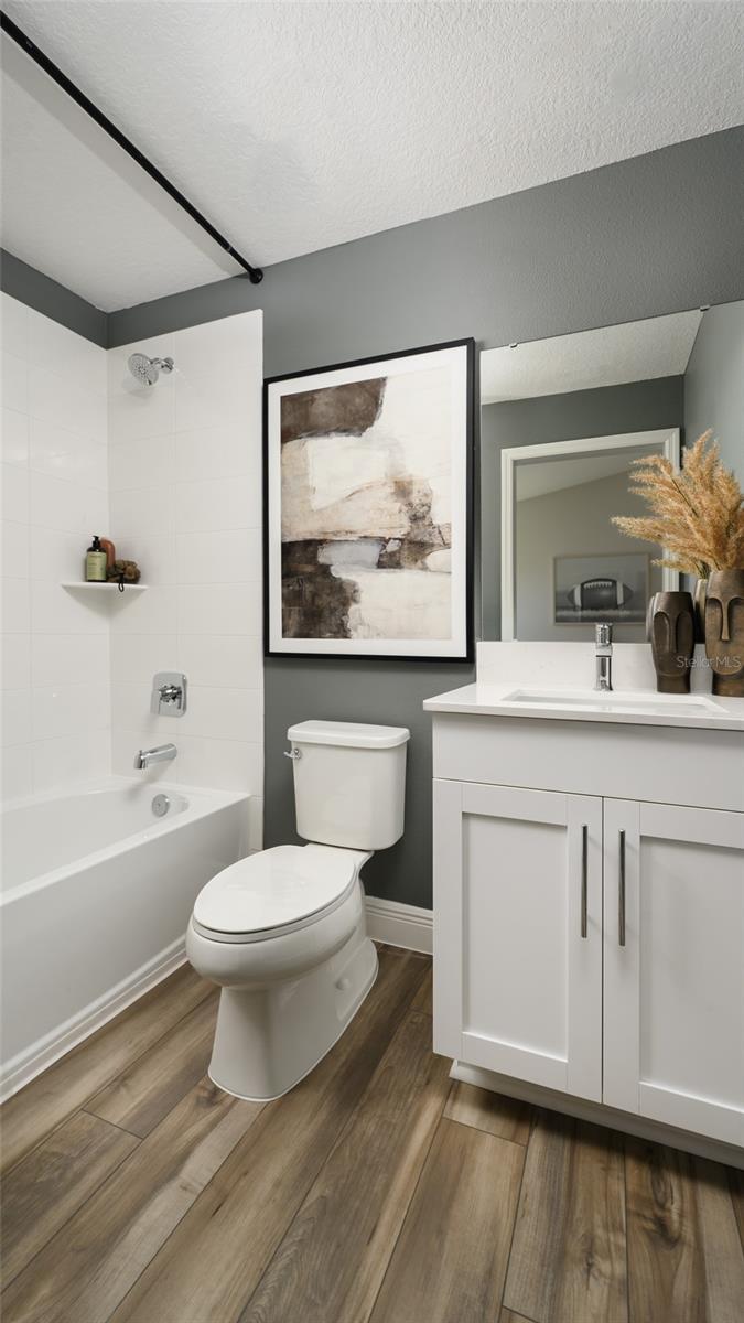 PASADENA LANDING - Residential
