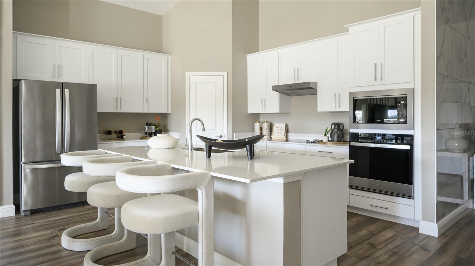 PASADENA LANDING - Residential