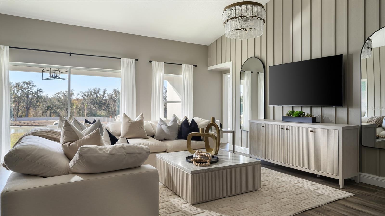 PASADENA LANDING - Residential
