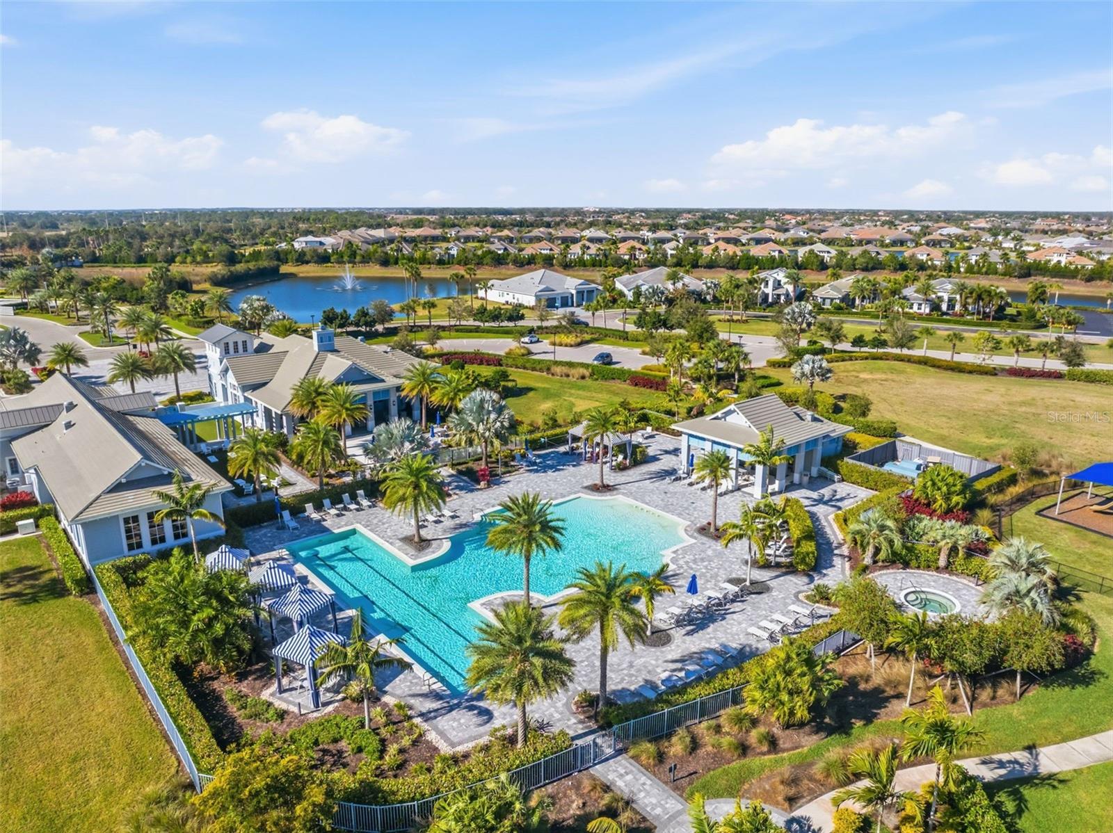 ISLES AT LAKEWOOD RANCH PH II - Residential