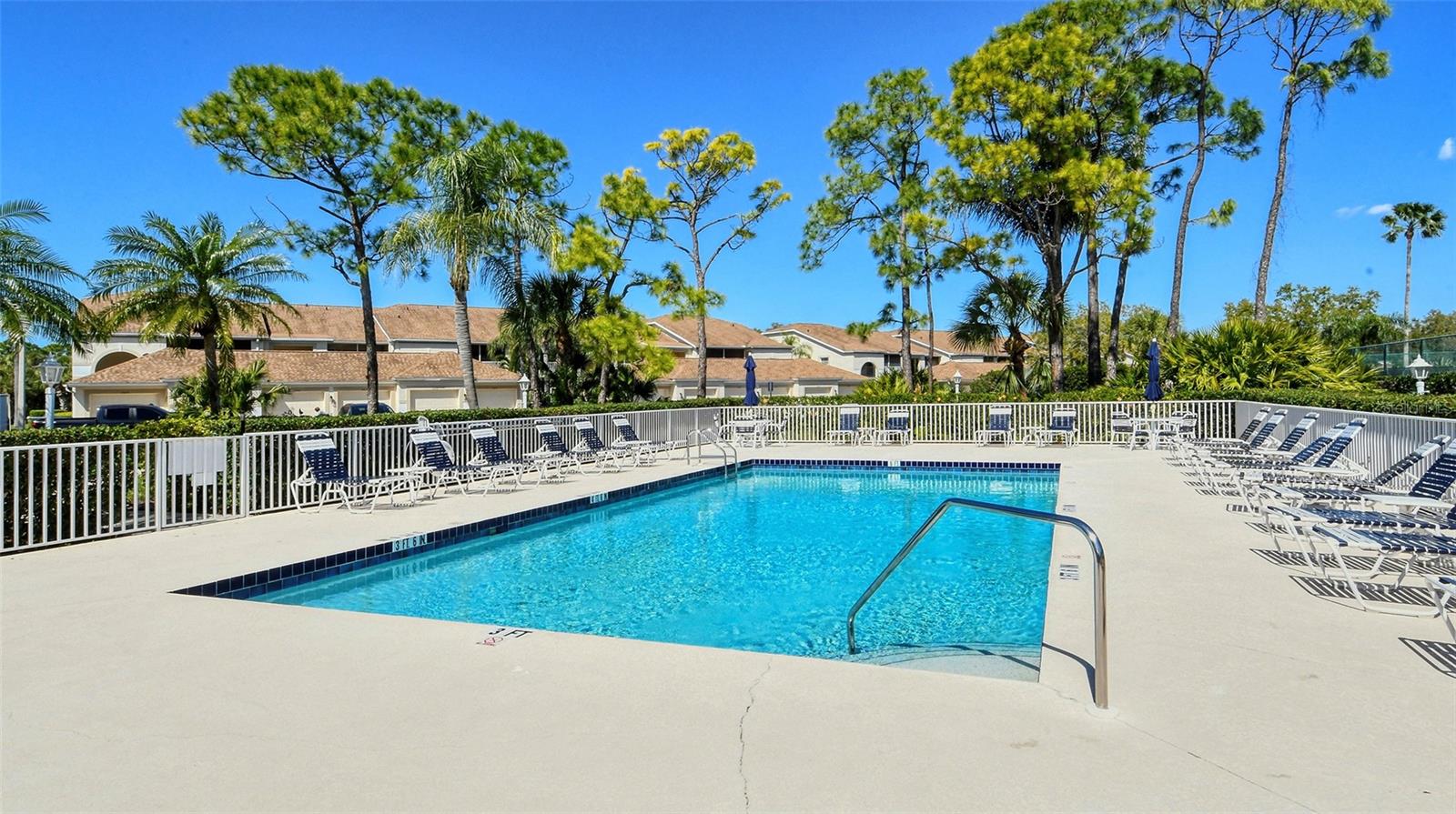 STONEYBROOK ARBOR GREENS 1 - Residential