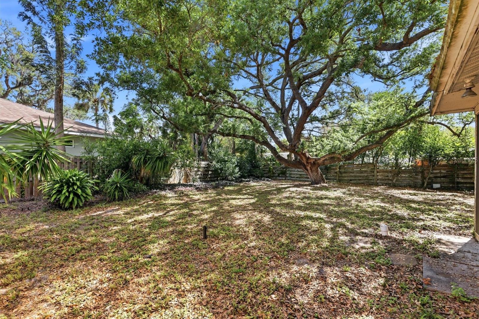 BROOKSIDE - Residential