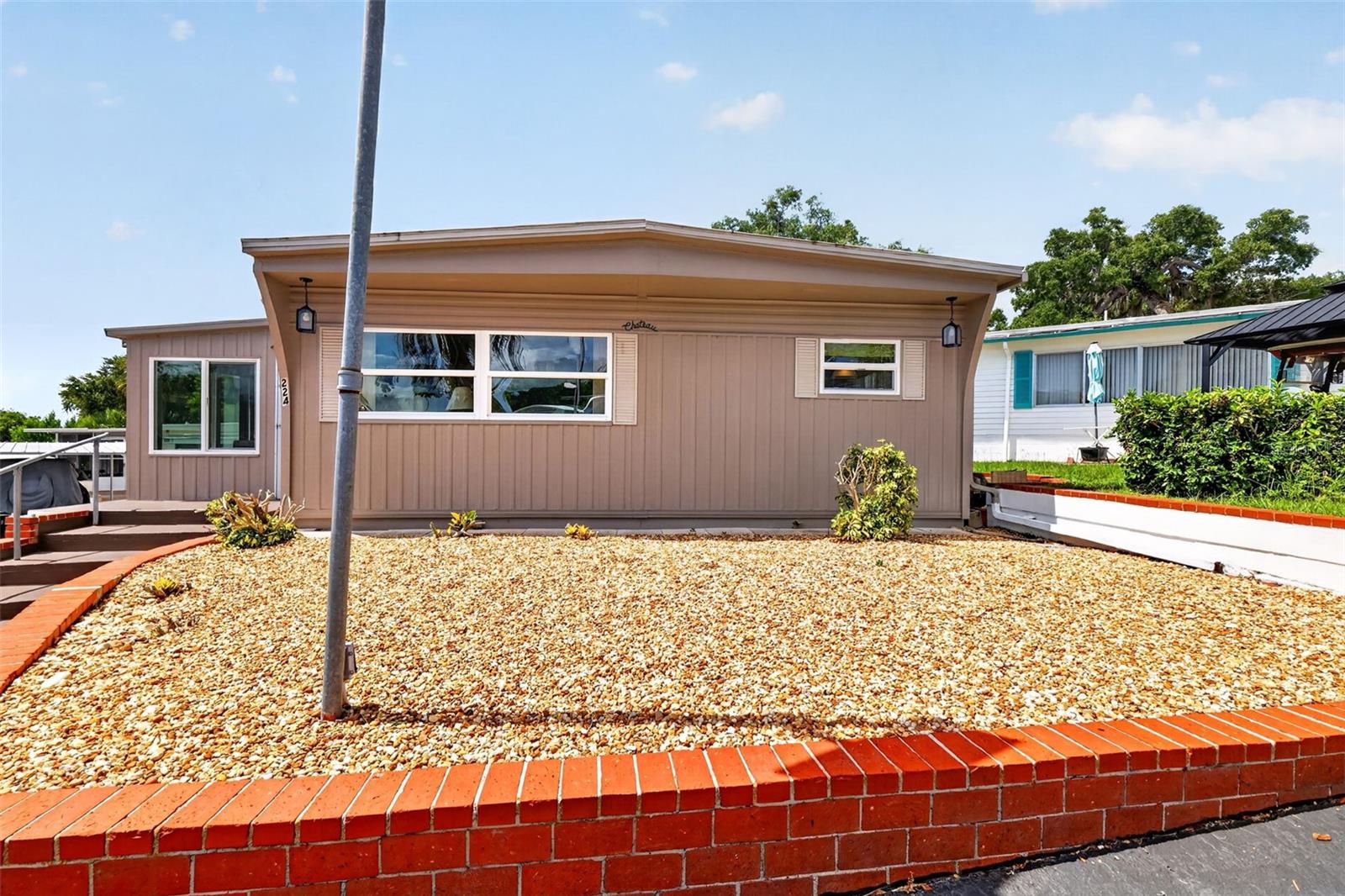 GRIFFWOOD CO-OP - Residential