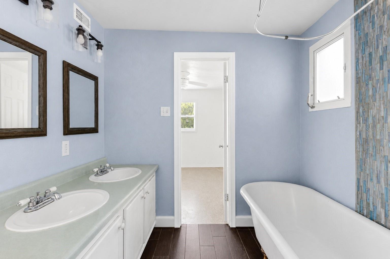RIDGEWOOD ESTATES ADD 03 RESUB 01 - Residential