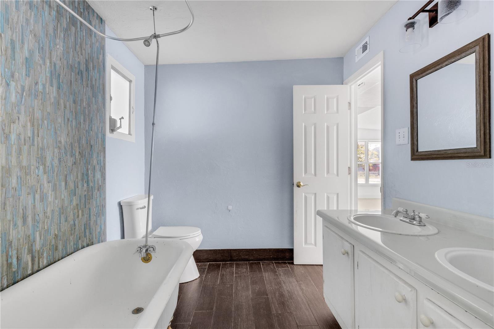 RIDGEWOOD ESTATES ADD 03 RESUB 01 - Residential