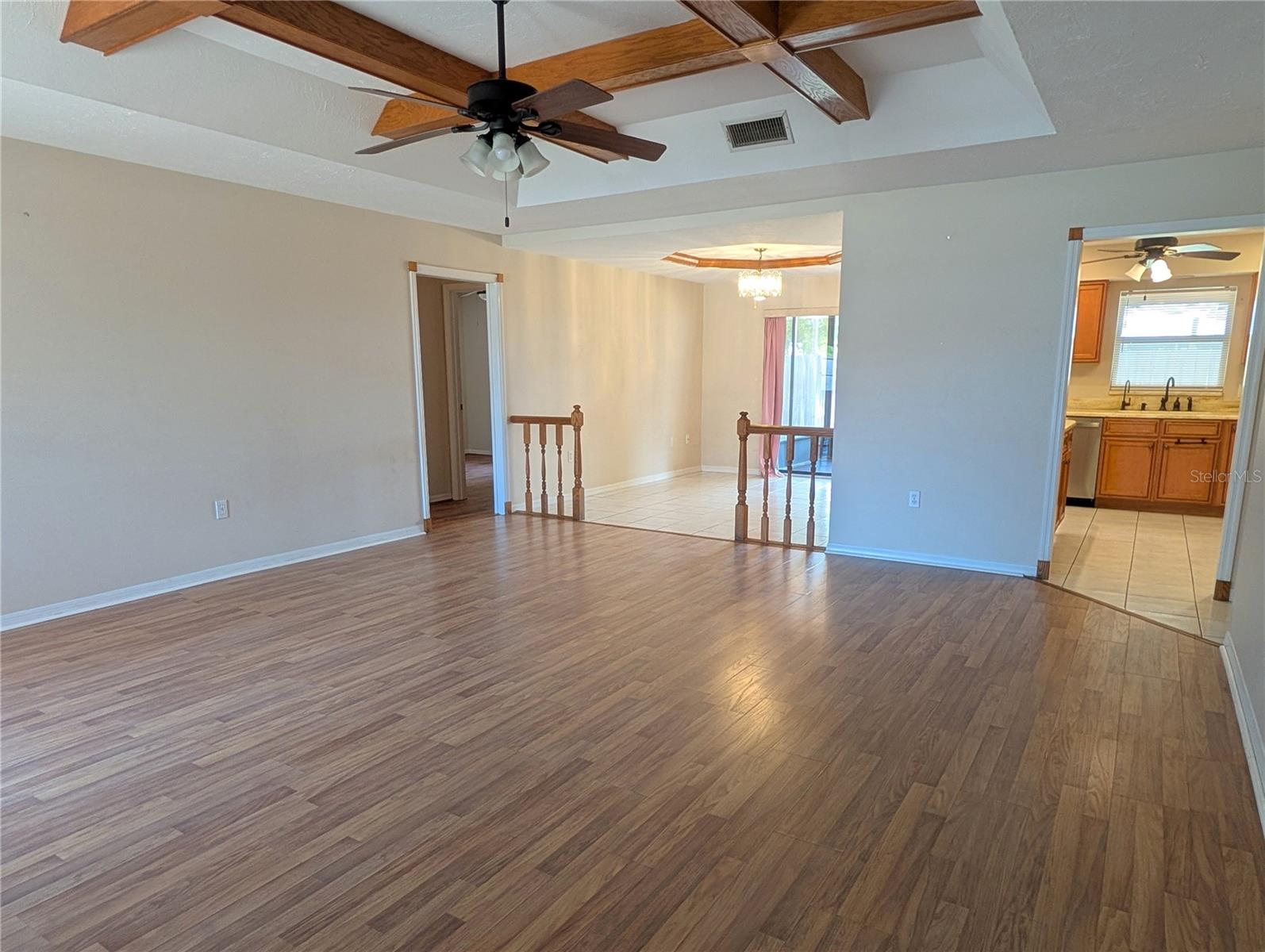SOUTH VENICE - Residential Lease