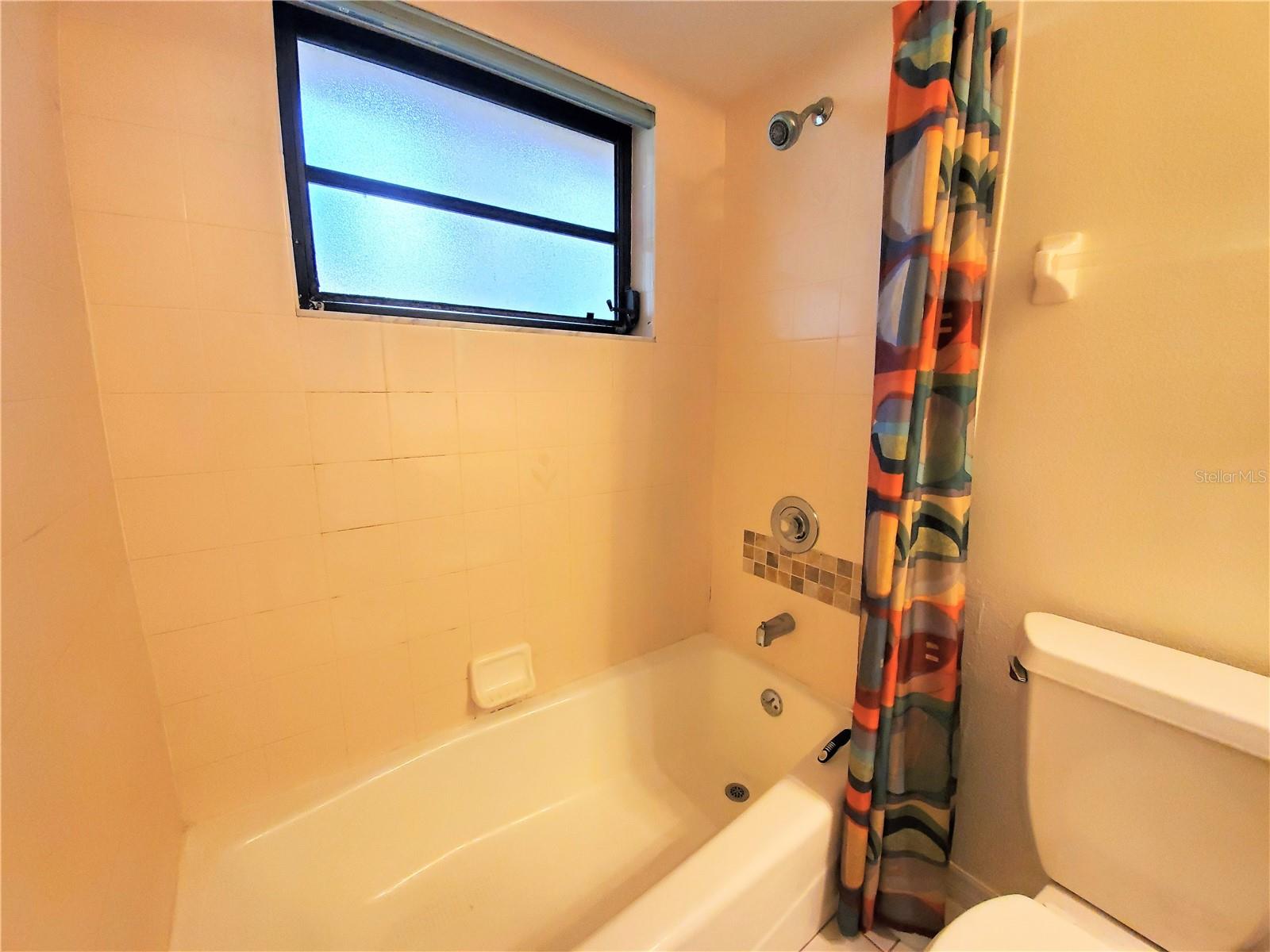 SOUTH VENICE - Residential Lease