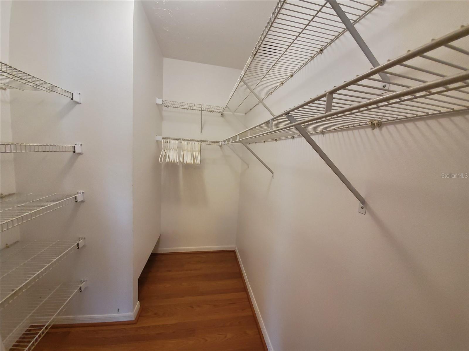 SOUTH VENICE - Residential Lease