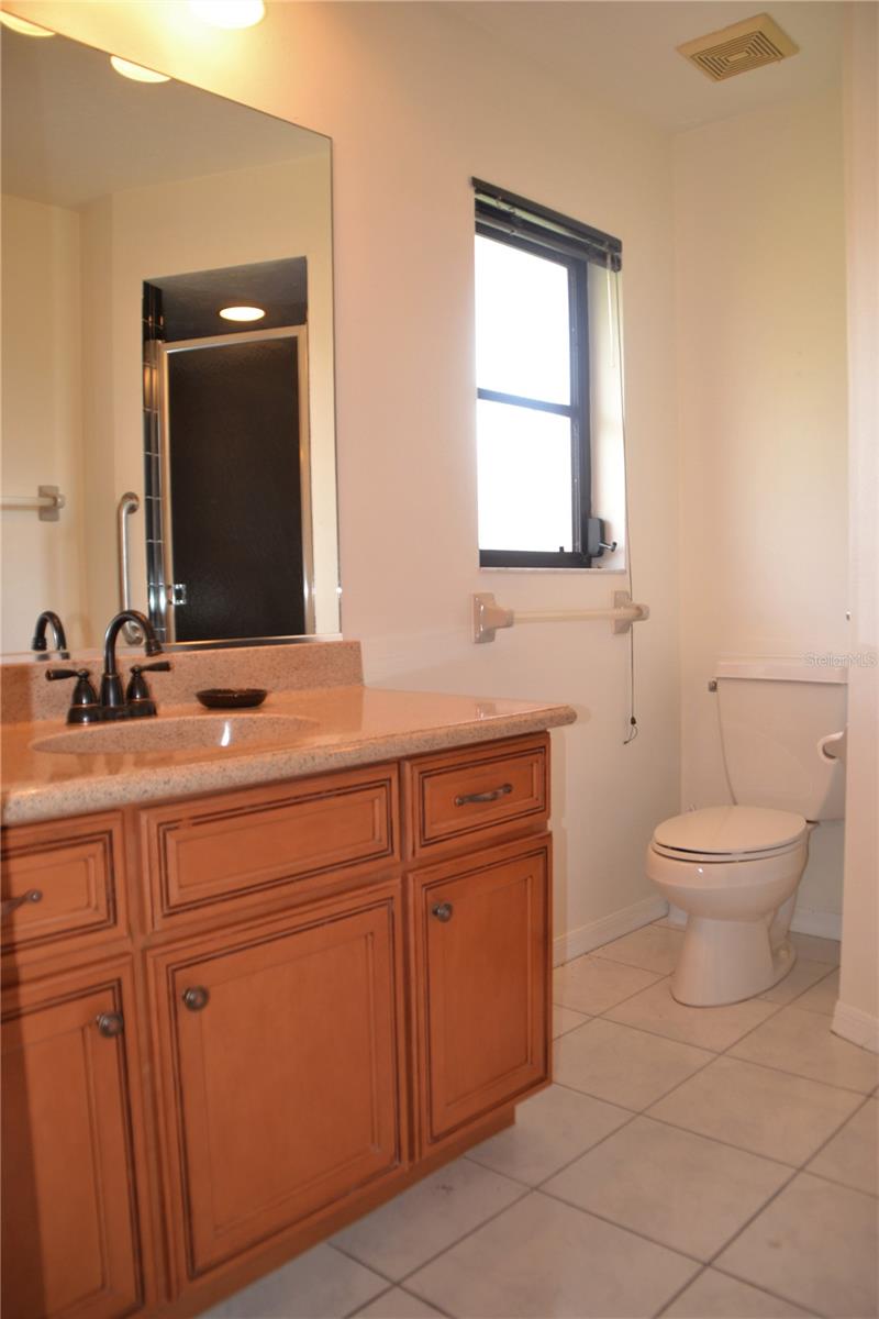 SOUTH VENICE - Residential Lease
