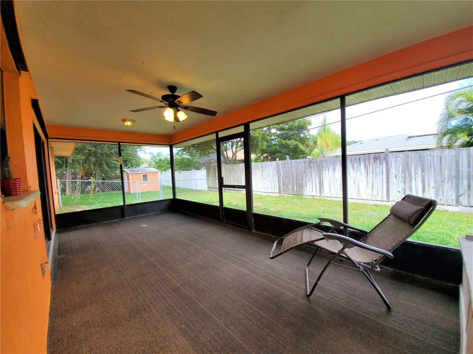 SOUTH VENICE - Residential Lease