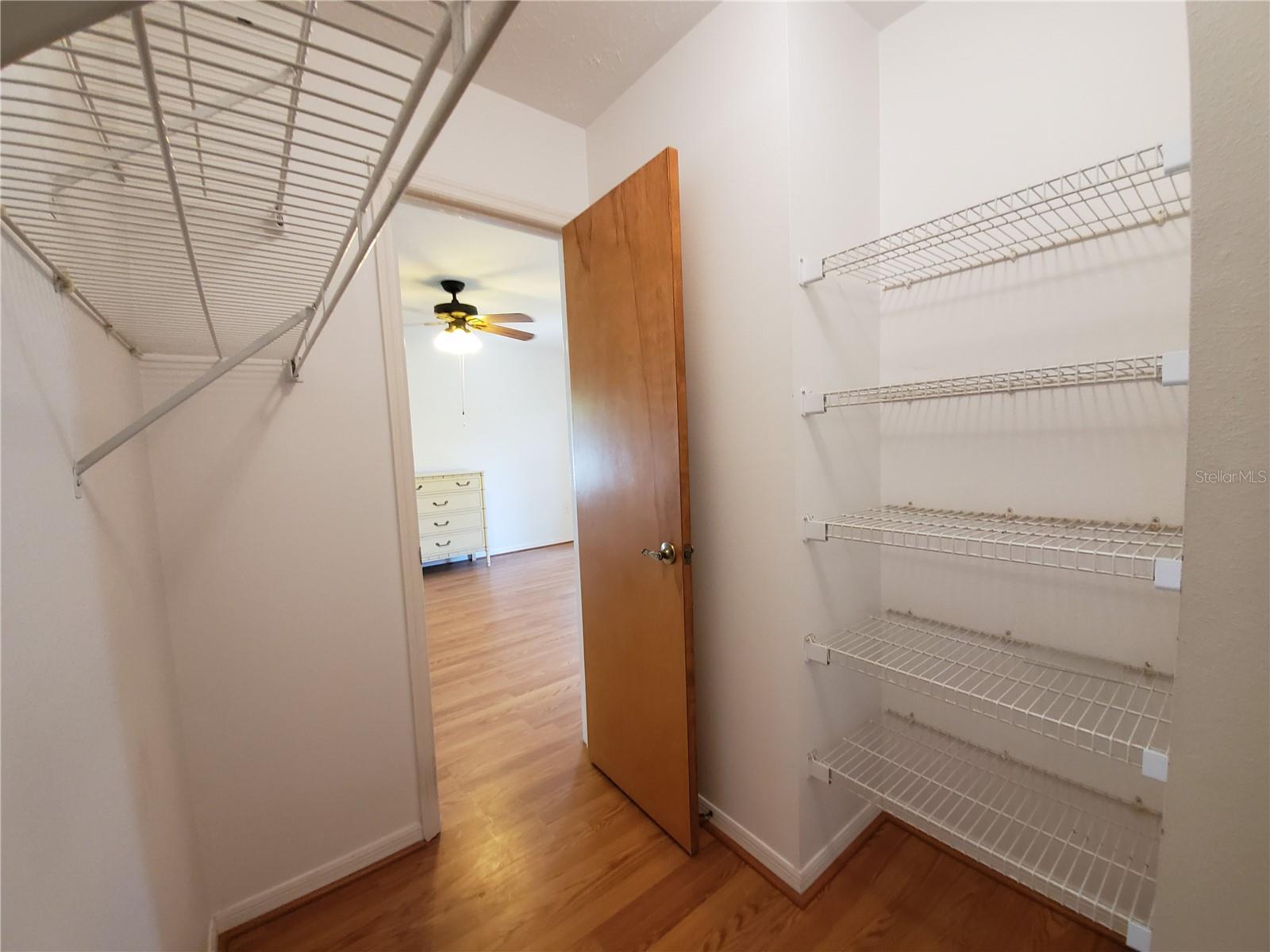 SOUTH VENICE - Residential Lease