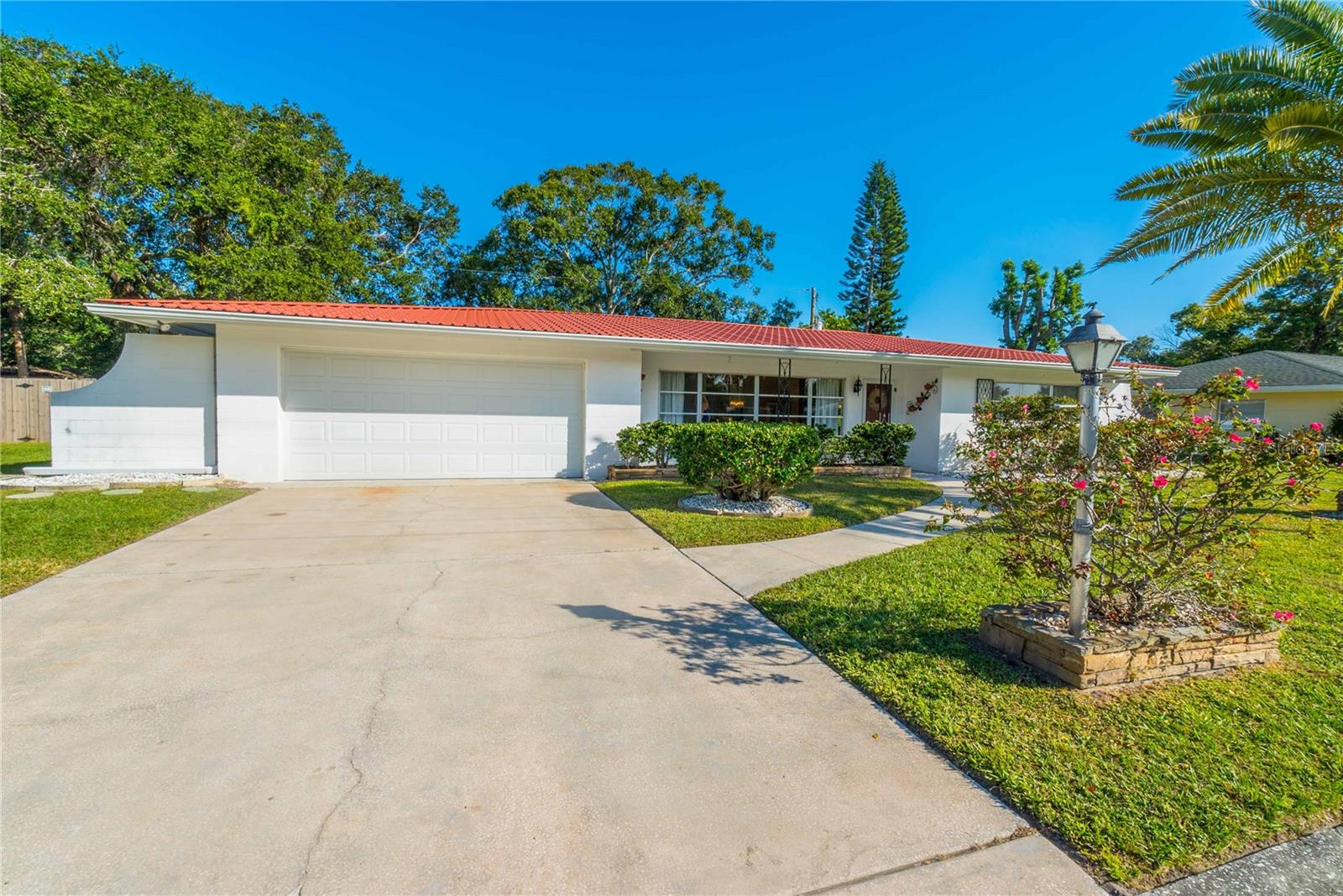 SOUTH GATE - Residential