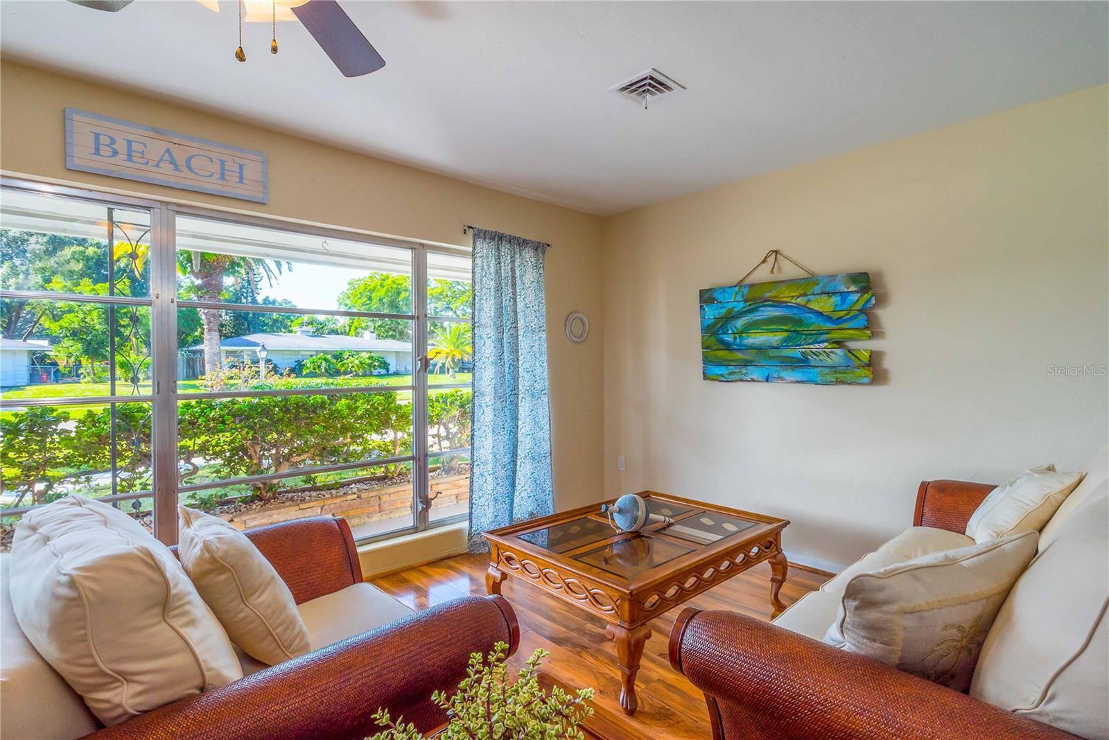 SOUTH GATE - Residential