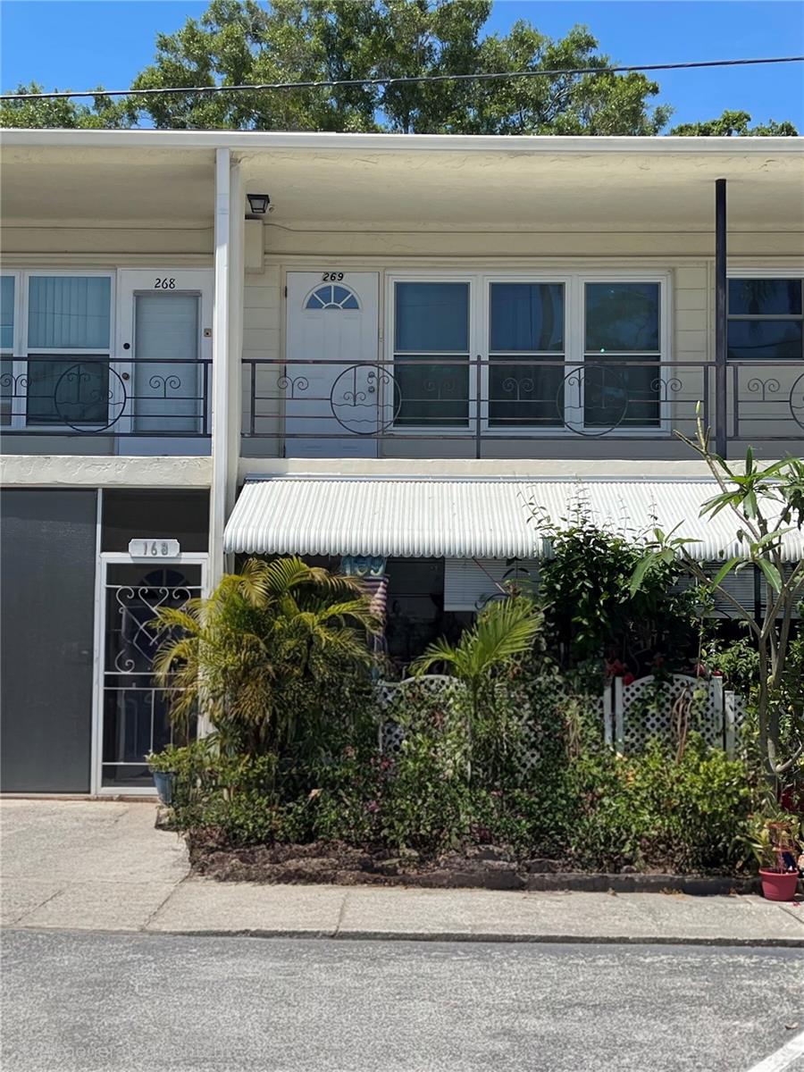 CLEARVIEW OAKS BLDG 6 - Residential