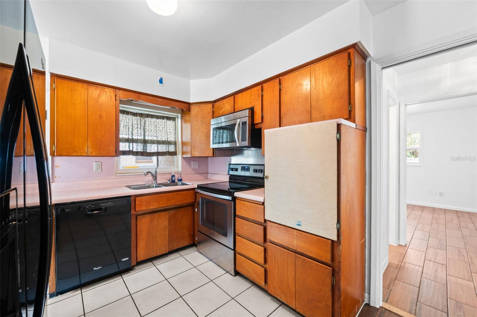 ROGERS DELAND - Residential Income