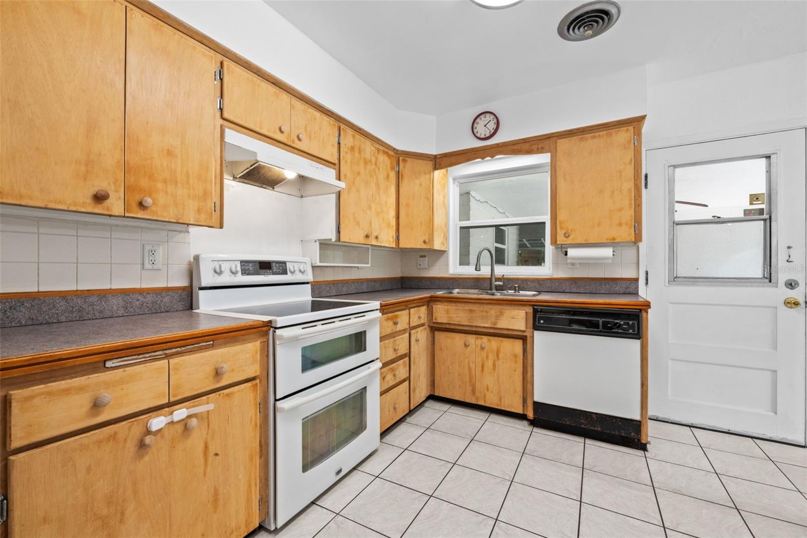 ROGERS DELAND - Residential Income