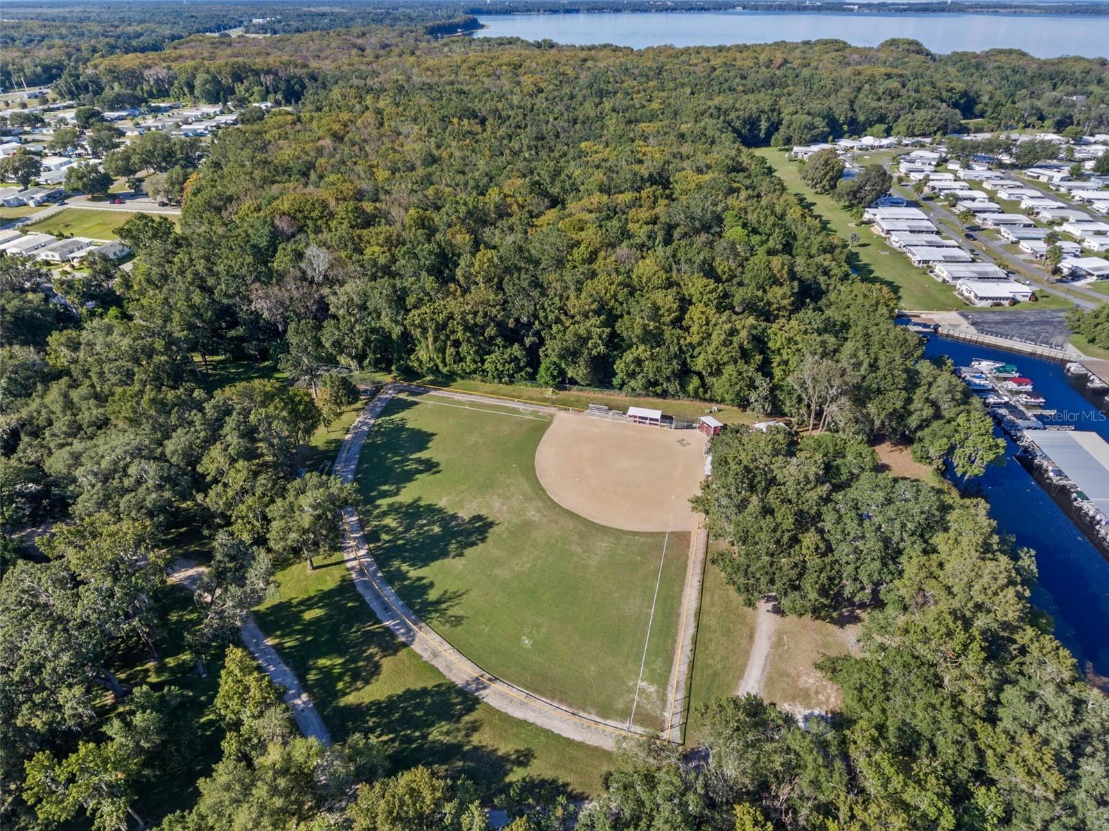 HAWTHORNE AT LEESBURG - Residential