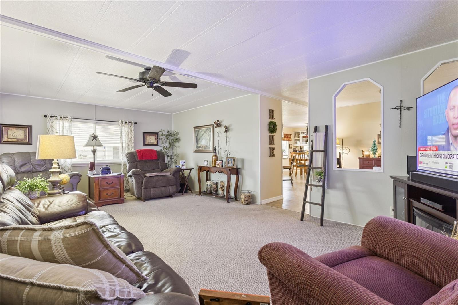 HAWTHORNE AT LEESBURG - Residential