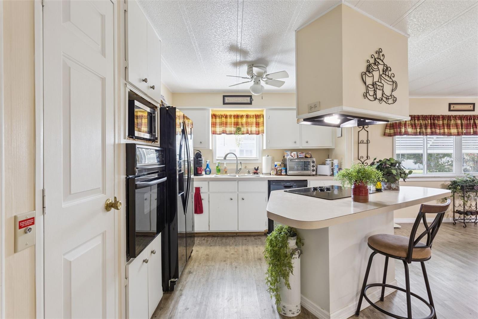 HAWTHORNE AT LEESBURG - Residential