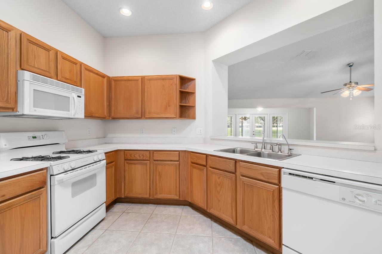 DEVONSHIRE CONDO - Residential