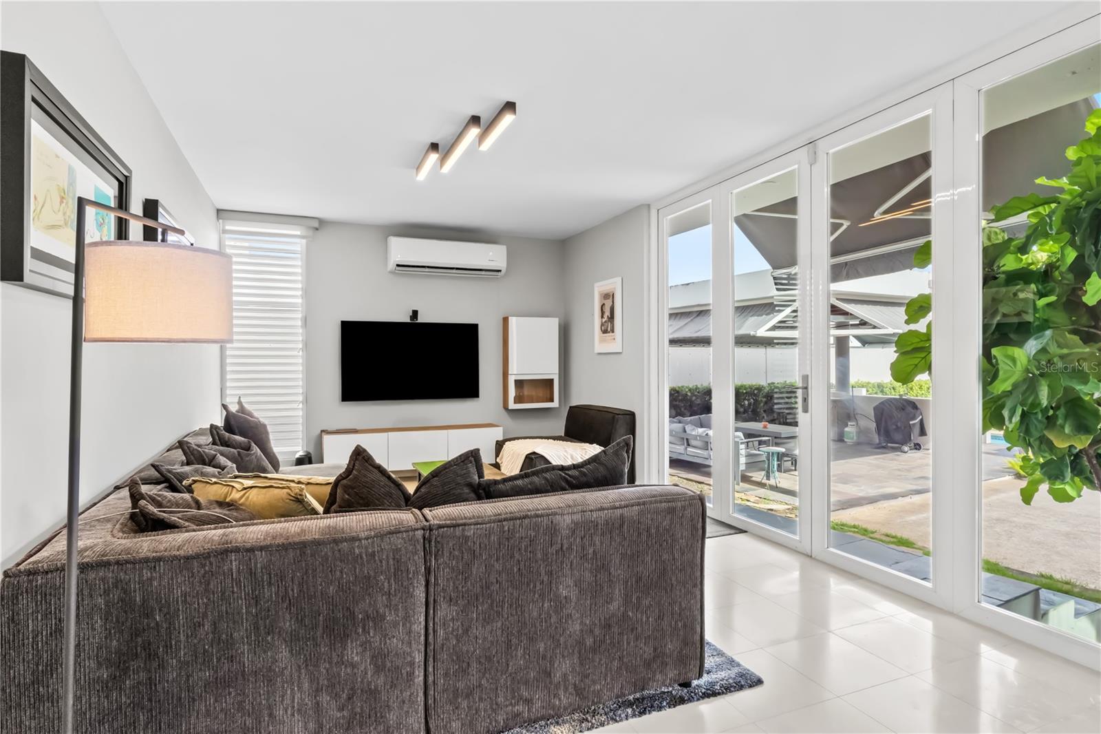 LA VILLA DE TORRIMAR 236, REY FERNANDO, GUAYNABO - Residential