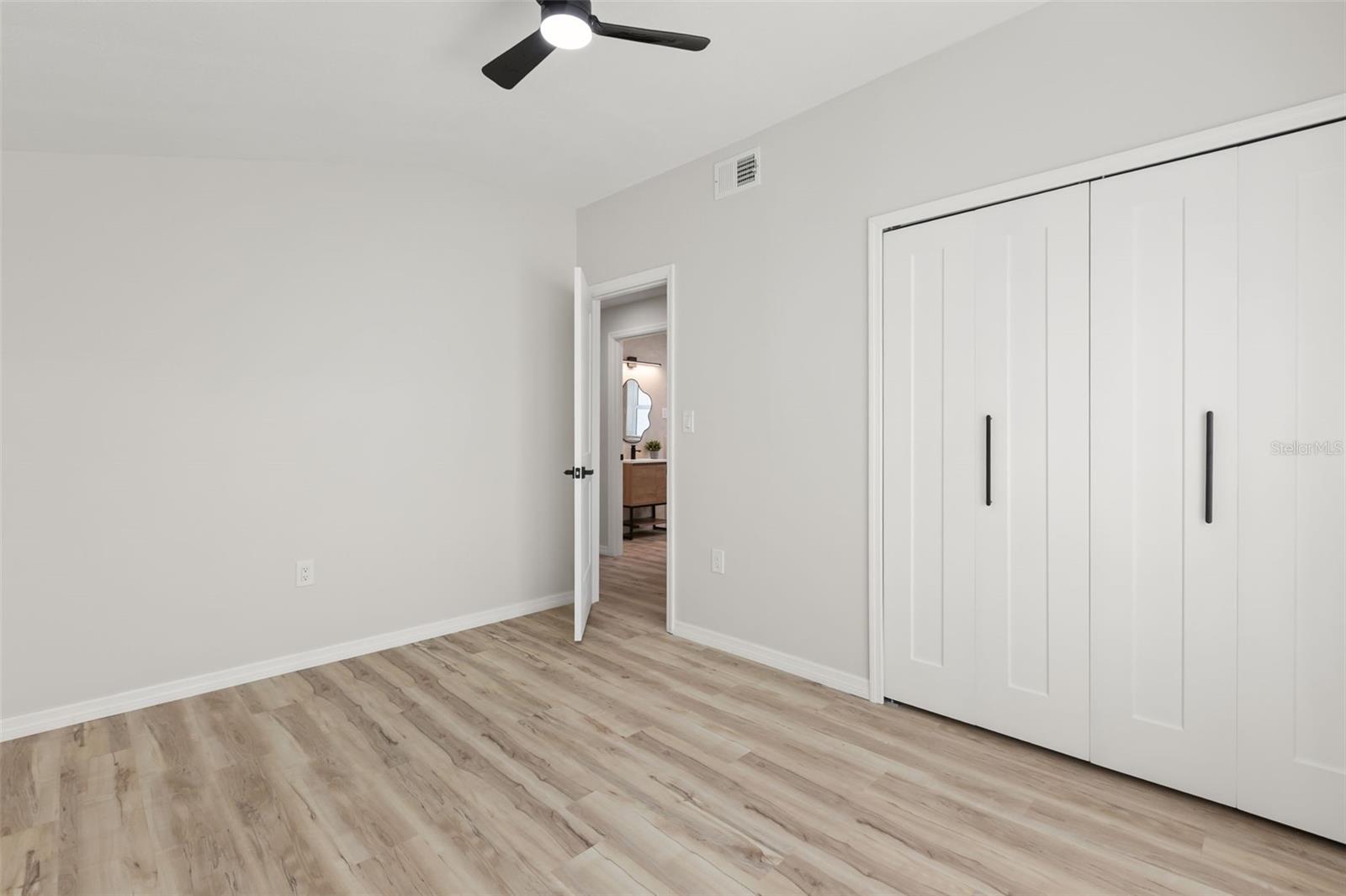 FLORIDA LAKE PARK PROP INC - Residential