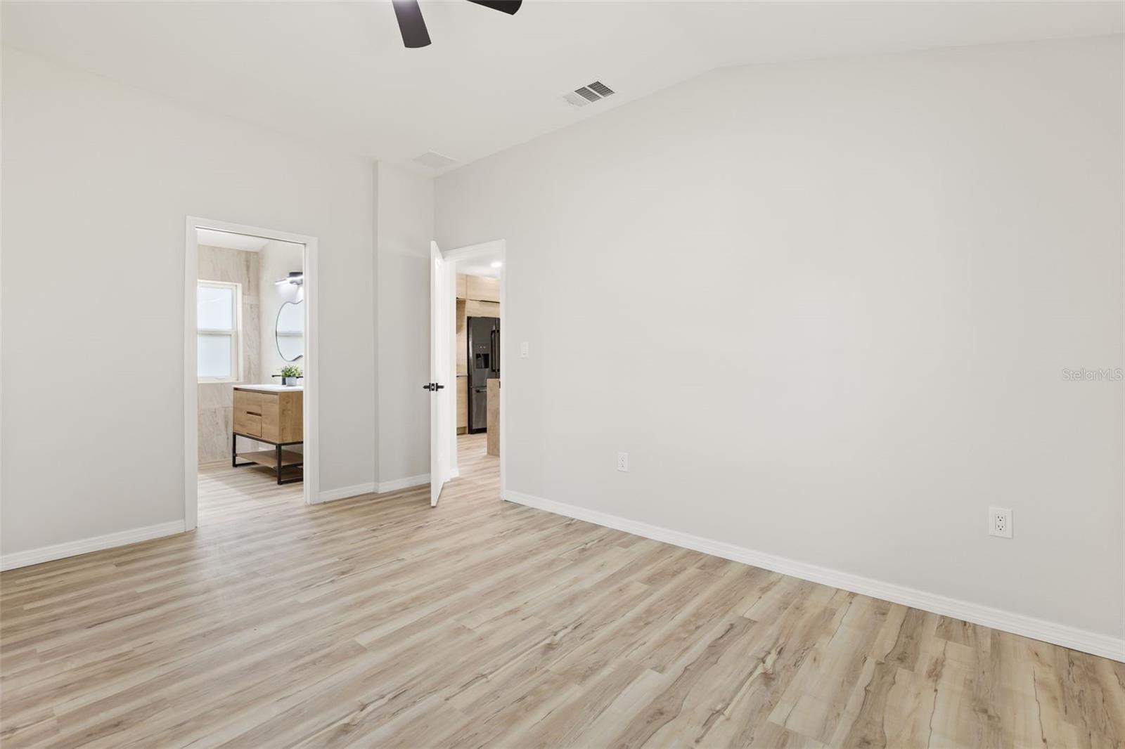 FLORIDA LAKE PARK PROP INC - Residential