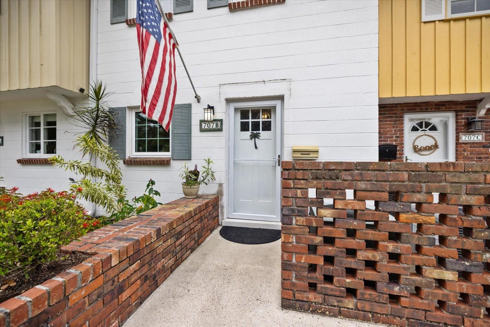 VENICE TOWN HOUSE - Residential