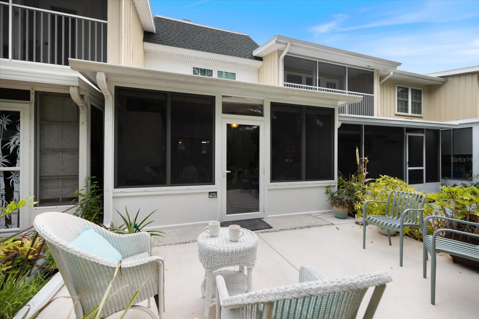 VENICE TOWN HOUSE - Residential