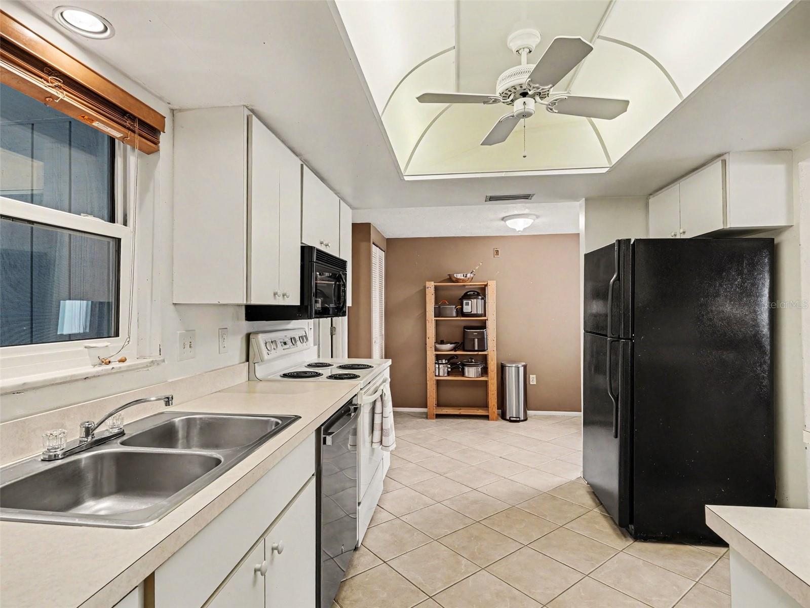 VILLAGE GREEN SEC 15 - Residential