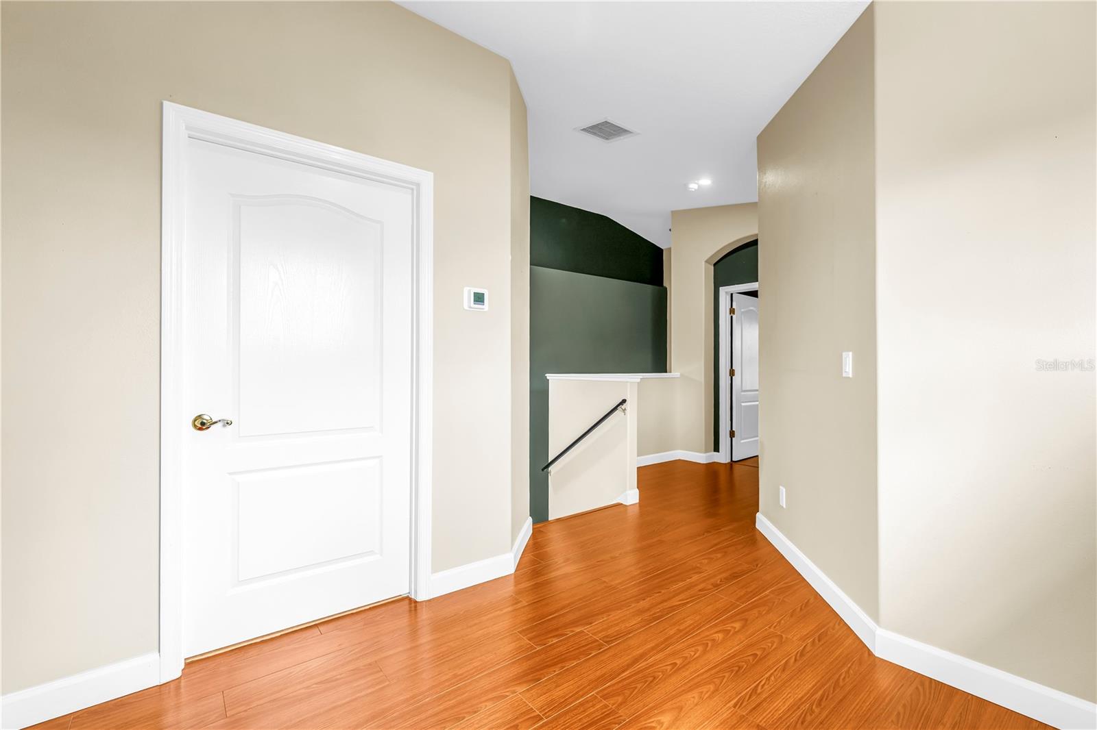 ESTANCIA PLACE TWNHMS - Residential