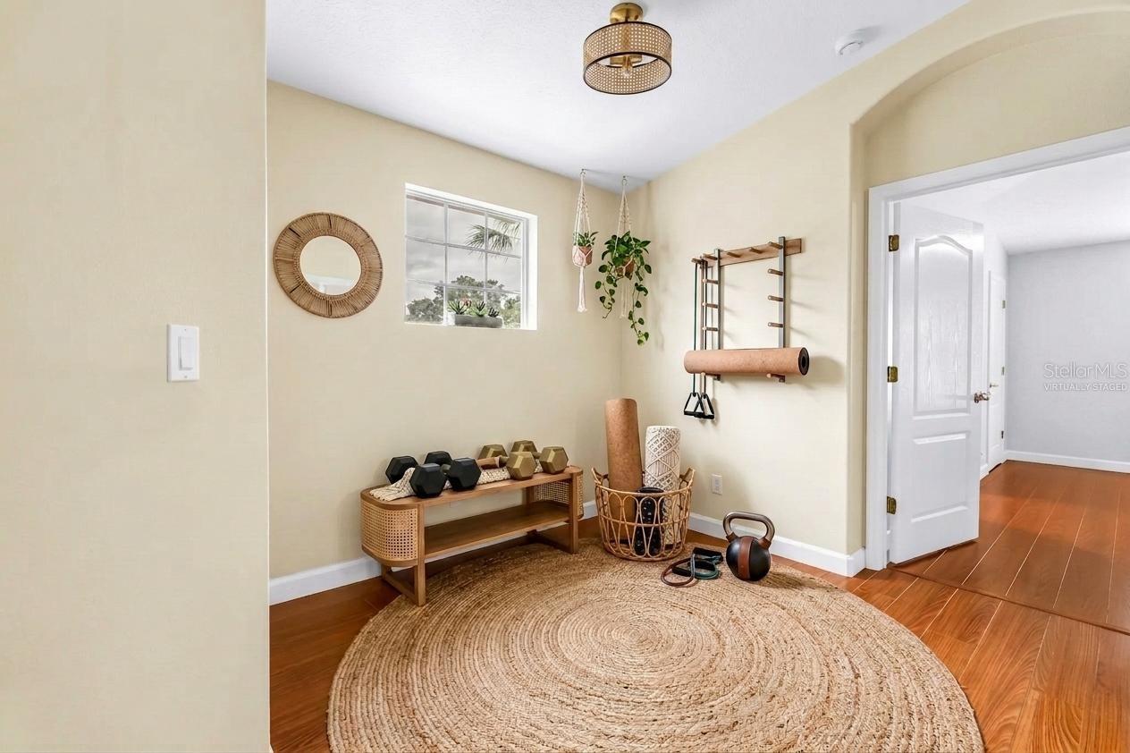 ESTANCIA PLACE TWNHMS - Residential