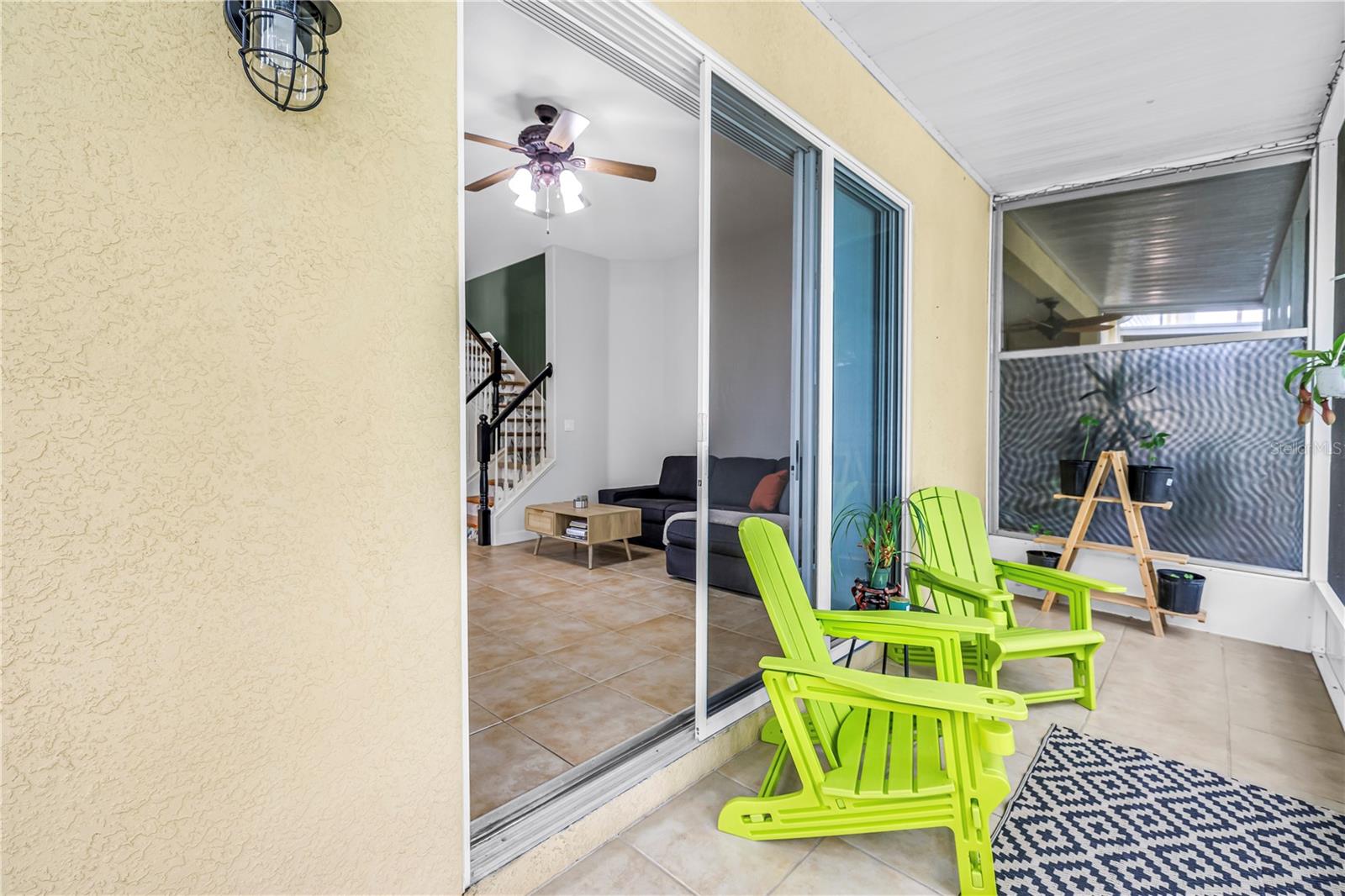 ESTANCIA PLACE TWNHMS - Residential