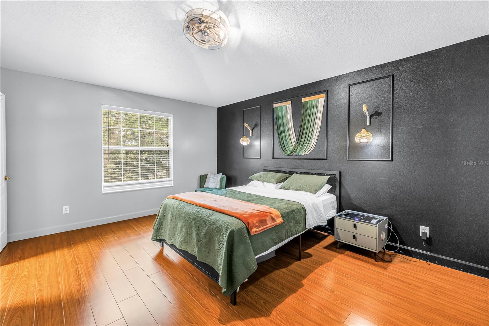 ESTANCIA PLACE TWNHMS - Residential
