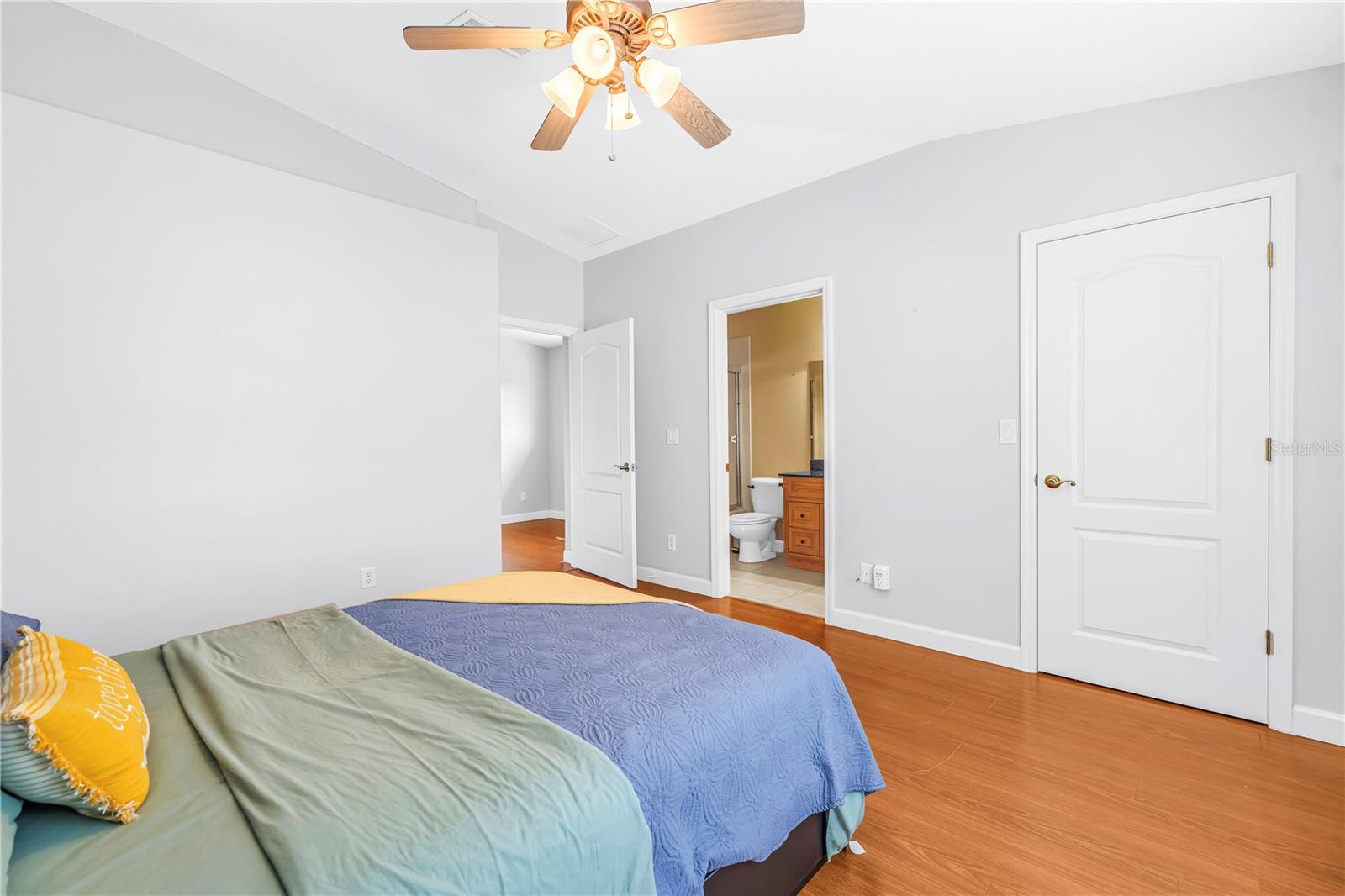 ESTANCIA PLACE TWNHMS - Residential