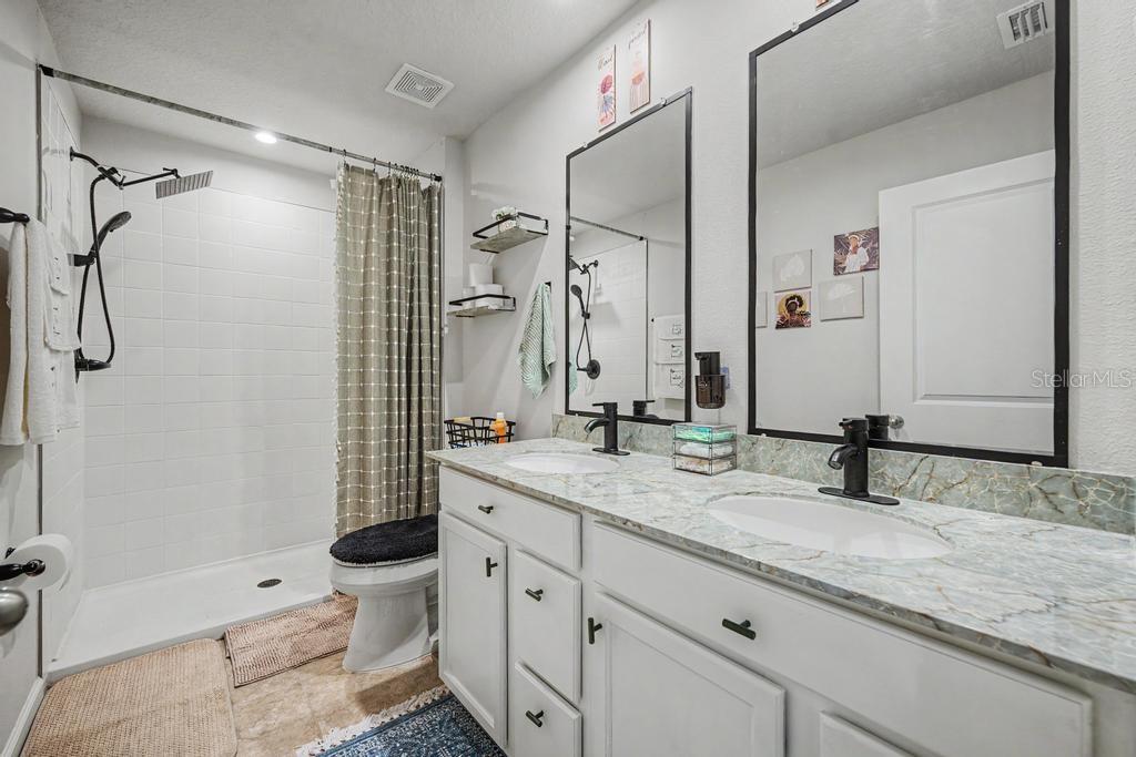 SUNCOAST LANDING PHASE 2 - Residential