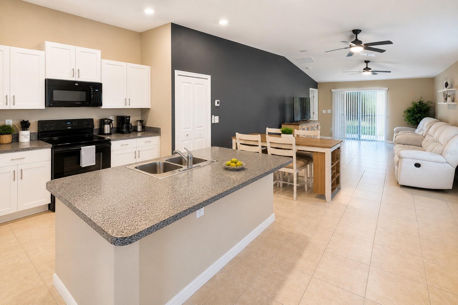 CYPRESS CRK PRCL J PH 1 & 2 - Residential