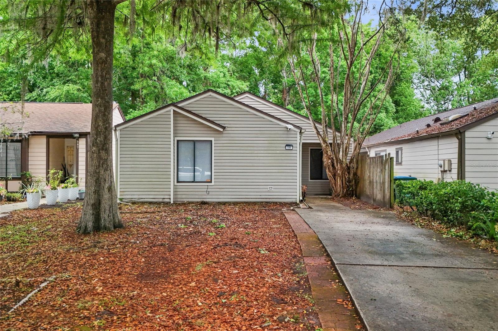 HIGHLAND VILLAGE 1 - Residential