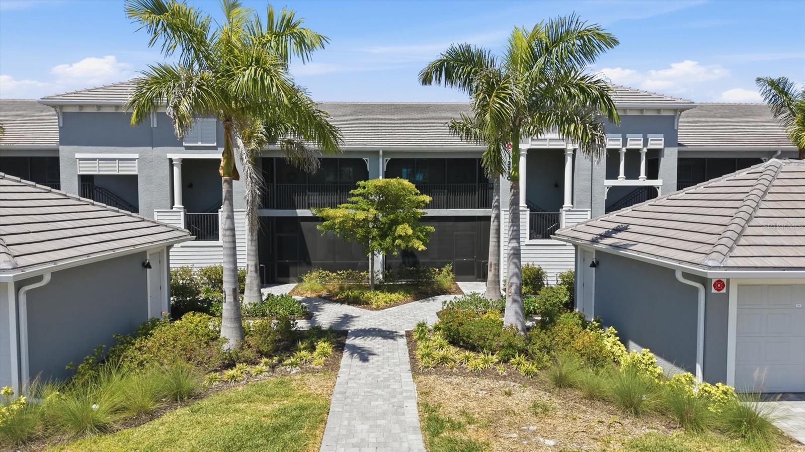 WELLEN PARK GOLF AND COUNTRY CLUB - Residential