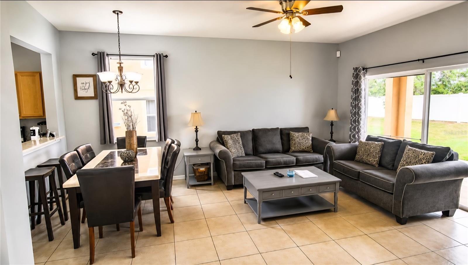 REGAL PALMS AT HIGHLAND RESERVE PH 05 - Residential