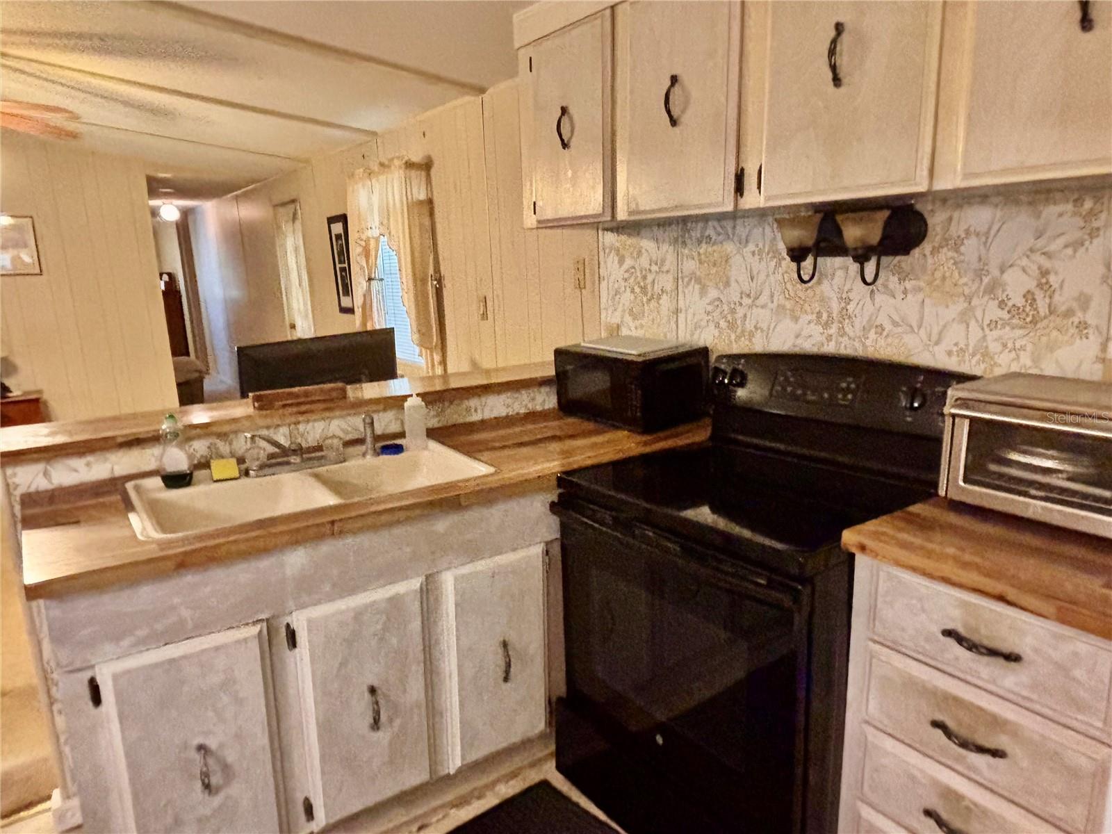 ORANGE BLOSSOM GARDENS - Residential