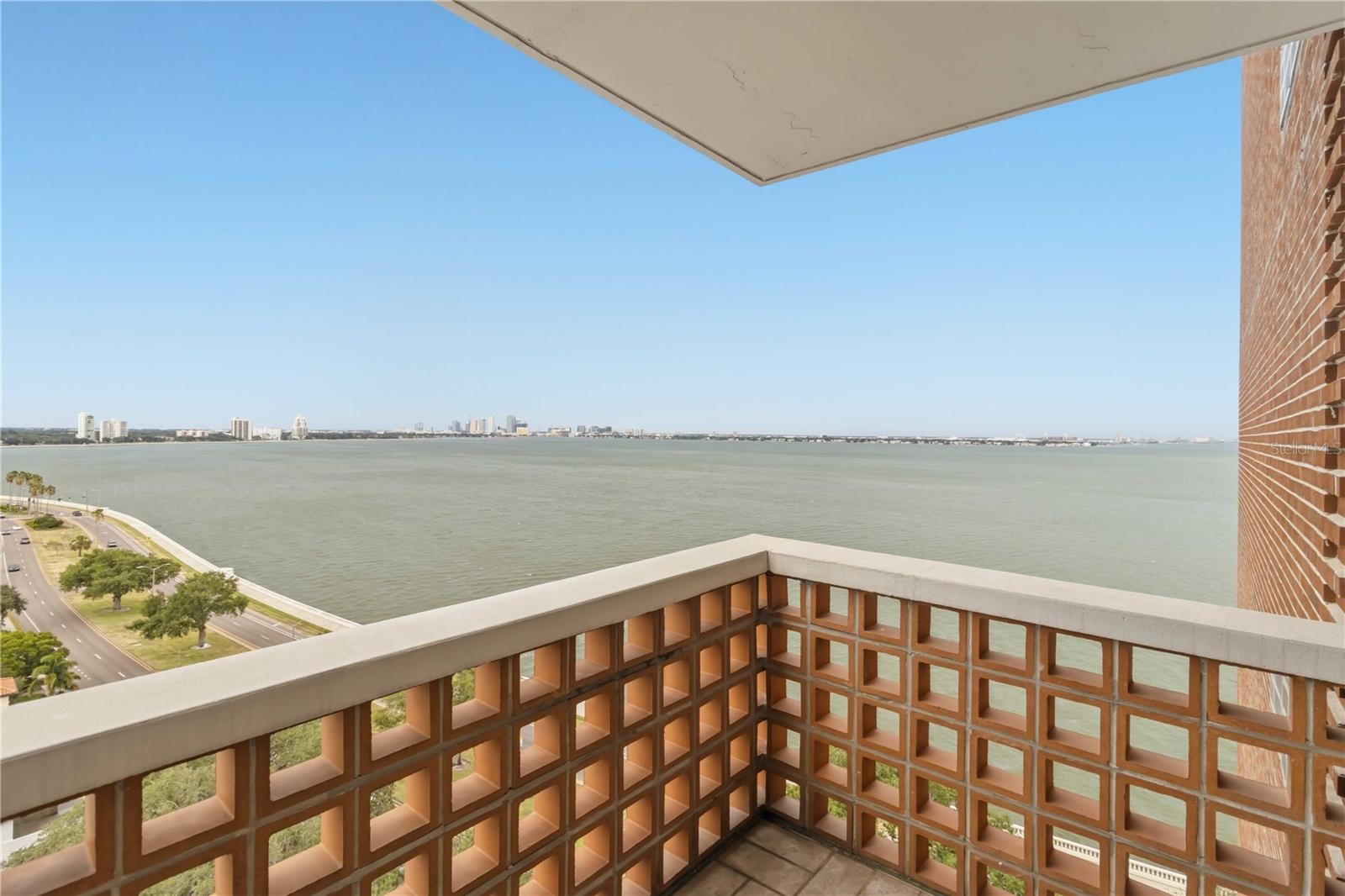 BAYSHORE TOWERS A CONDO - Residential