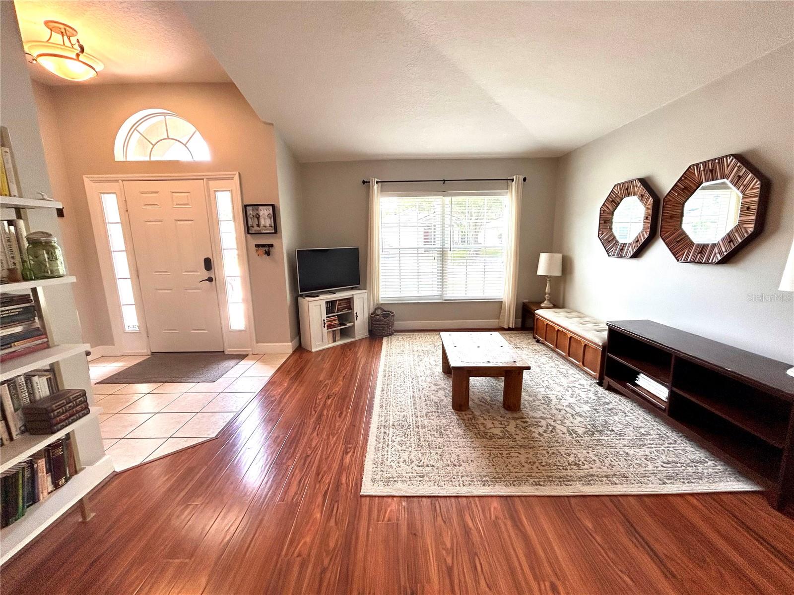 OAKHURST RESERVE UNIT ONE - Residential