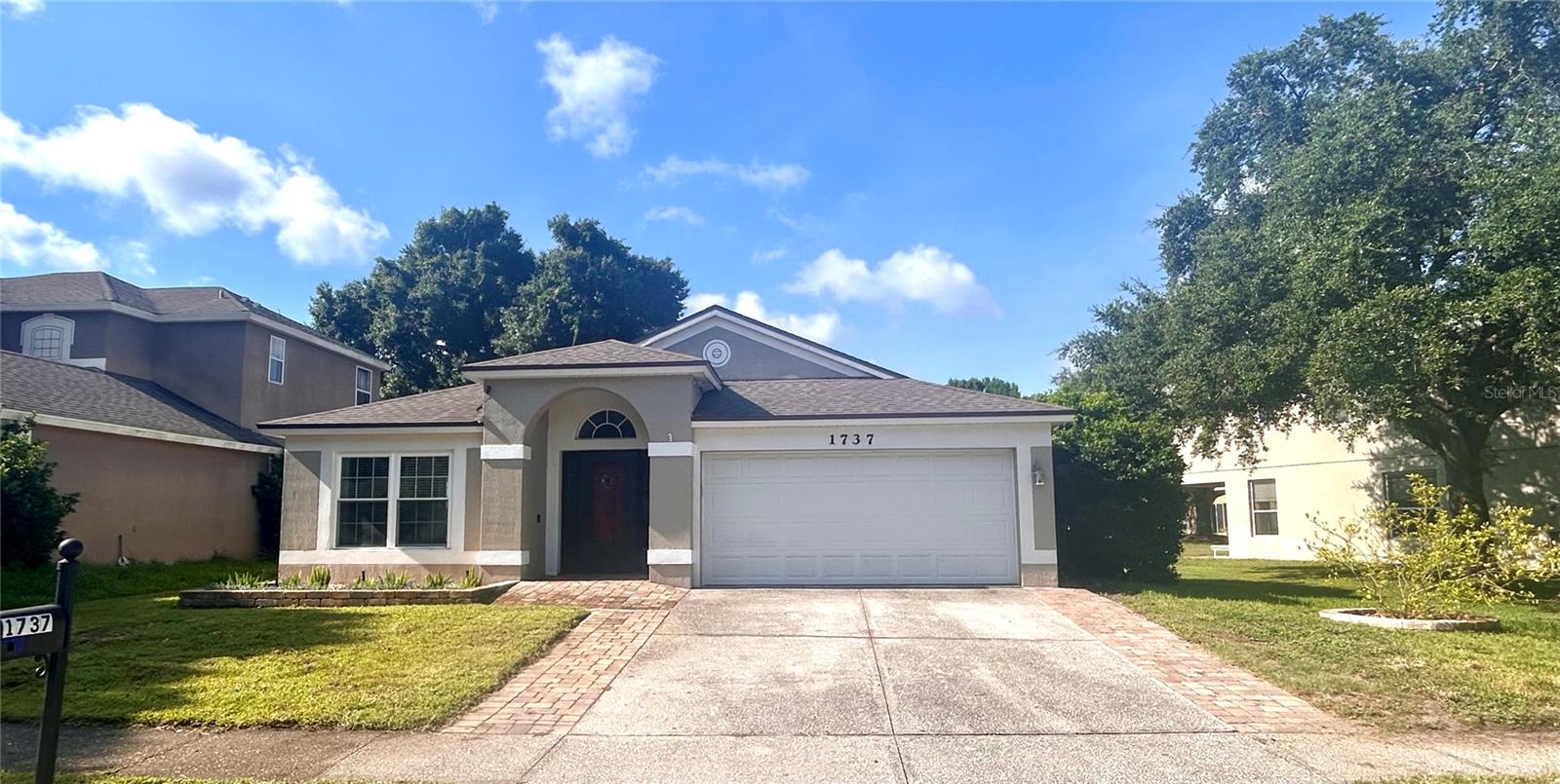 OAKHURST RESERVE UNIT ONE - Residential