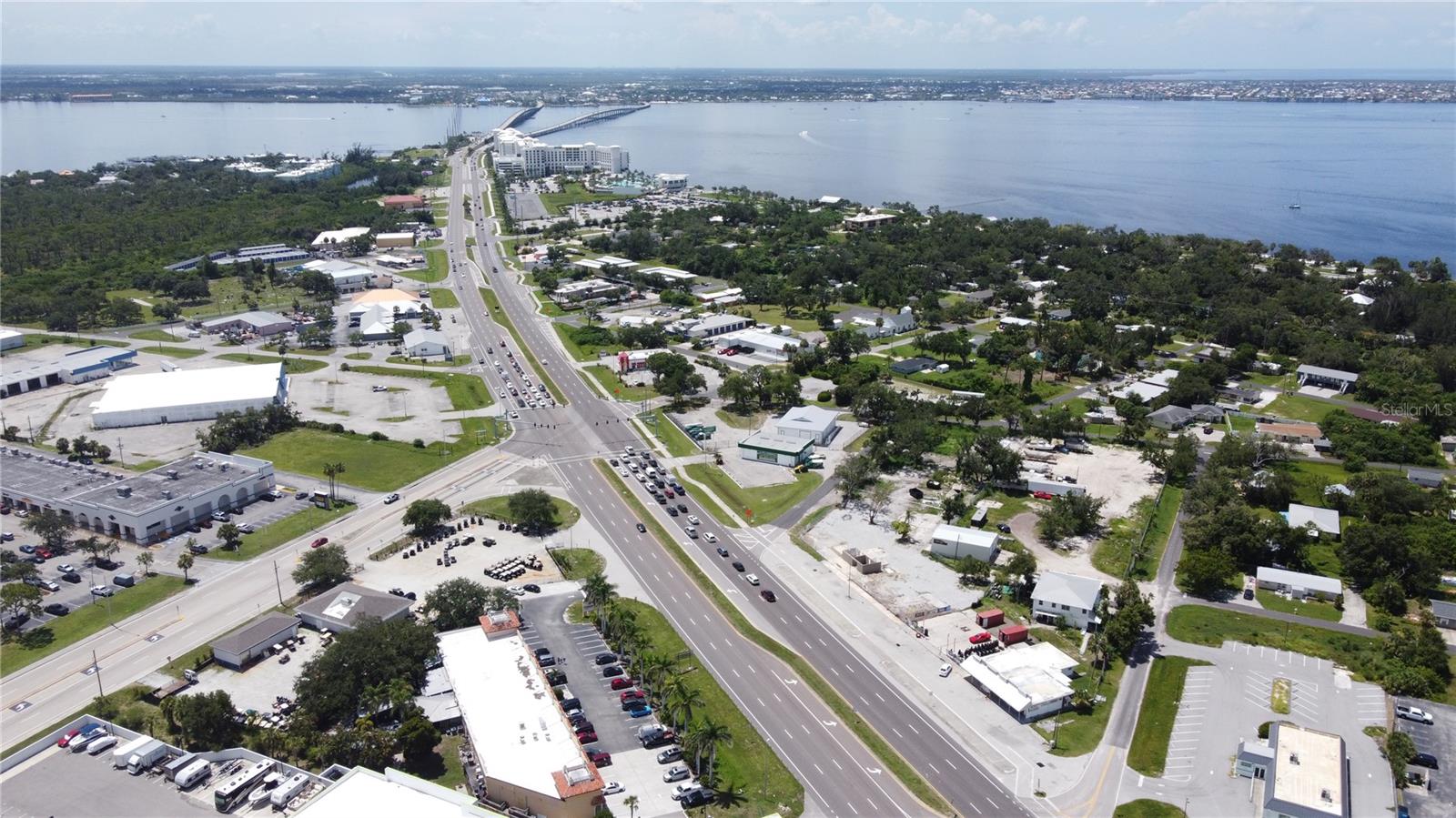 SIBLEYS CHARLOTTE HARBOR - Commercial Sale
